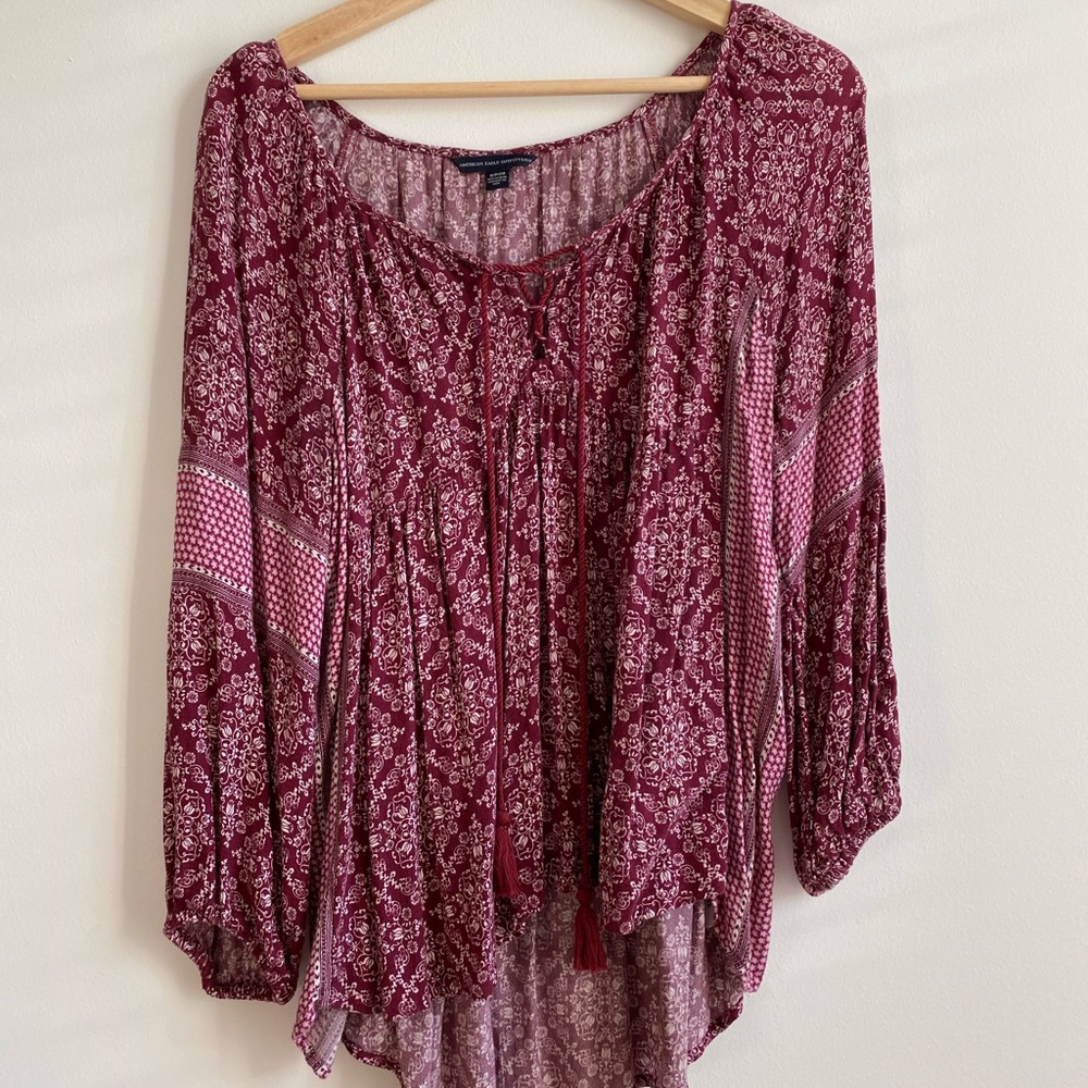 American eagle floral blouse
